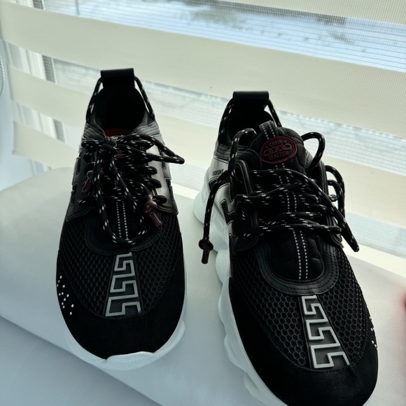 Versace Shoes Men 11/12 - Picture 3 of 5